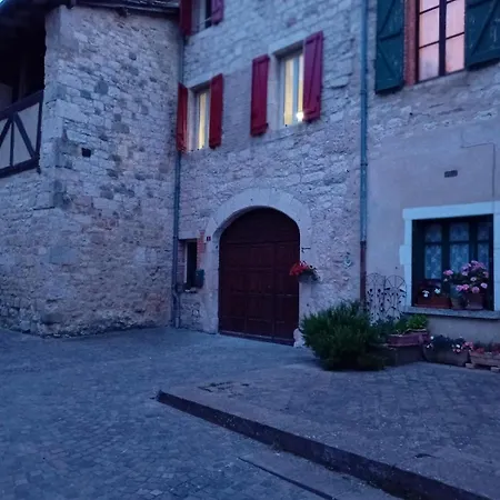 Le Refuge Des Remparts Vakantiehuis *