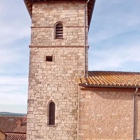 Le Refuge Des Remparts